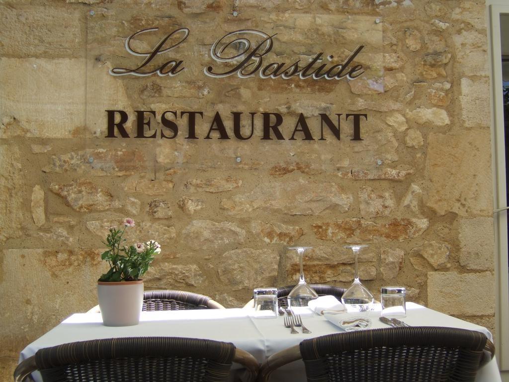 Logis Hotel Restaurant La Bastide Villefranche-du-Perigord Екстер'єр фото