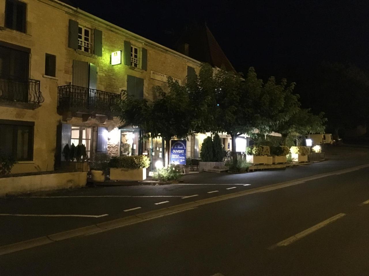 Logis Hotel Restaurant La Bastide Villefranche-du-Perigord Екстер'єр фото